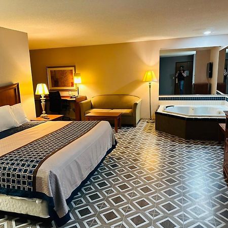 Royal Inn Suites Huntington ภายนอก รูปภาพ